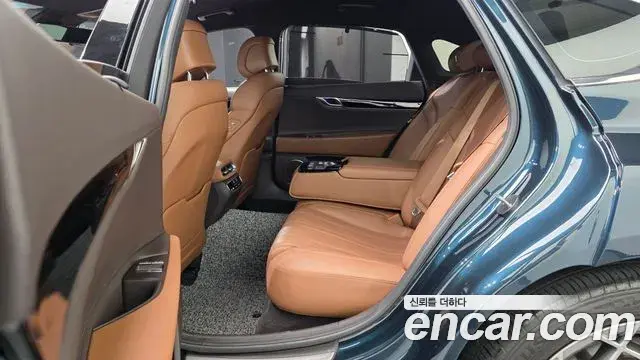 Genesis Electrified G80 2022 — Photo 12/20