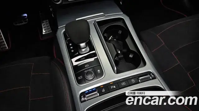 Kia Stinger 2022 — Photo 7/20