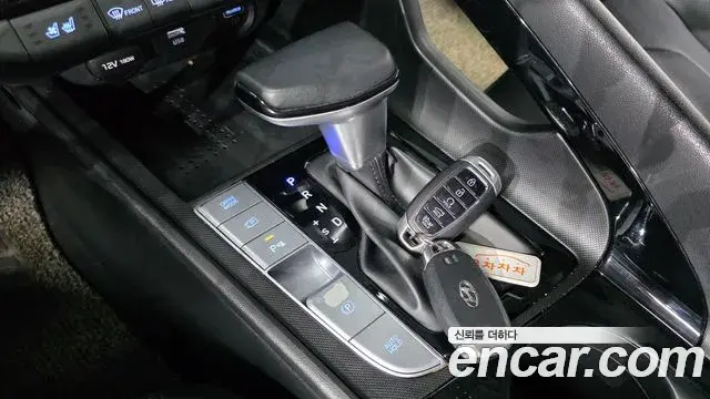 Hyundai Avante 2020 — Фото 9/20