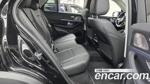 Mercedes-Benz GLE-Class 2023 — Şəkil 11/20