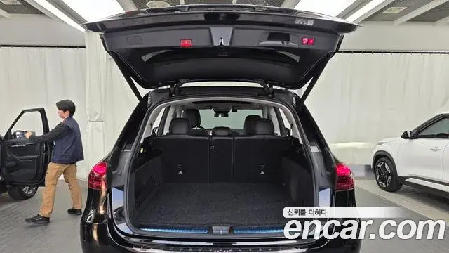 Mercedes-Benz GLE-Class 2023 — Şəkil 20/20