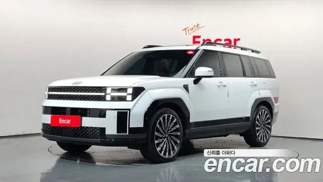 Hyundai Santa Fe 2023 — Photo 1/20