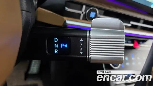 Hyundai Santa Fe 2023 — Photo 9/20