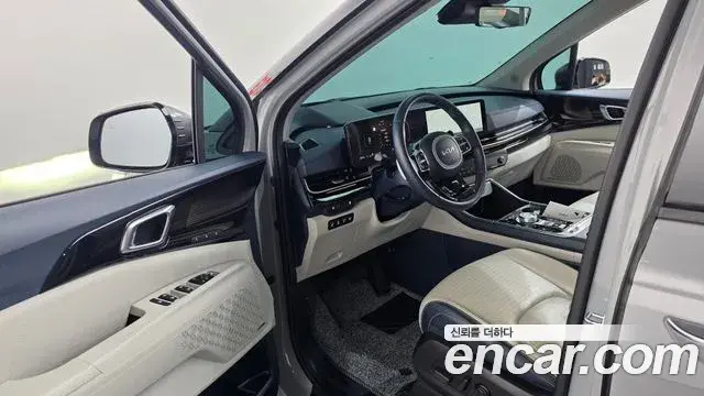 Kia Carnival 2024 — Photo 10/20