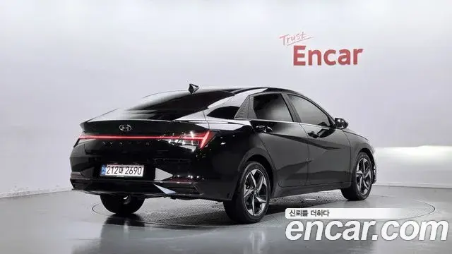 Hyundai Avante 2022 — Şəkil 2/20