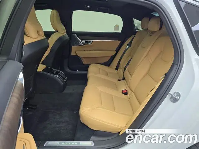 Volvo S90 2024 — Photo 9/20