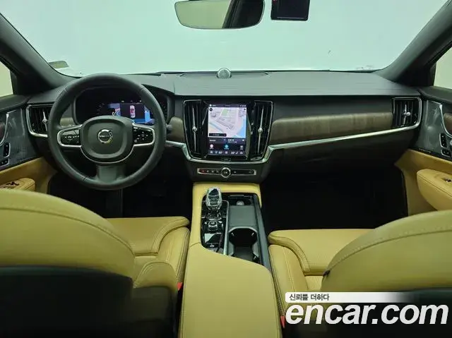 Volvo S90 2024 — Photo 10/20