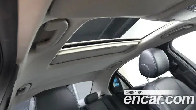 Mercedes-Benz C-Class 2018 — Фото 17/20