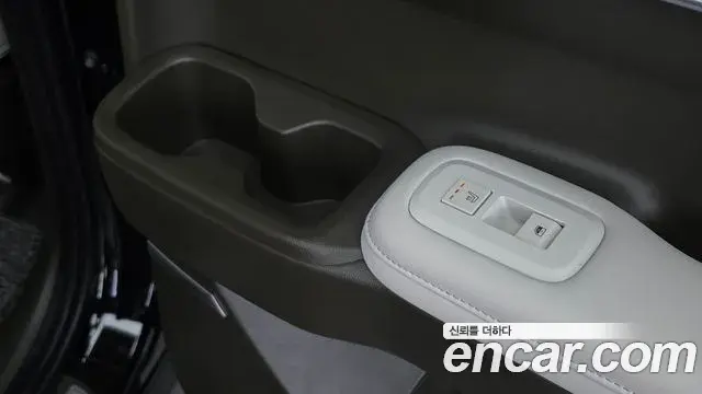 Hyundai Santa Fe 2024 — Şəkil 19/20