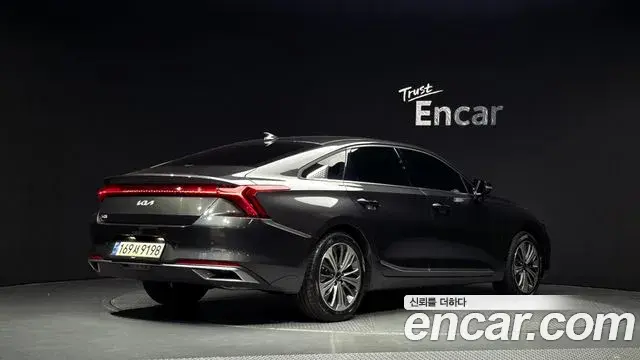 Kia K8 2023 — Photo 2/20