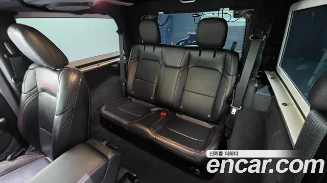 Jeep Wrangler 2021 — Photo 11/20