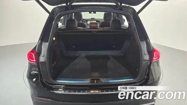 Mercedes-Benz GLE-Class 2023 — Şəkil 18/20
