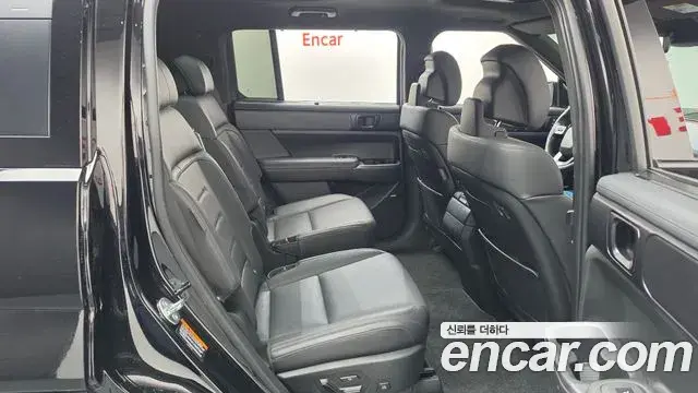 Hyundai Santa Fe 2024 — Şəkil 11/20
