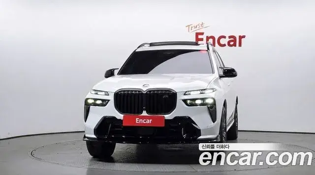 BMW X7 2025 — Photo 3/20