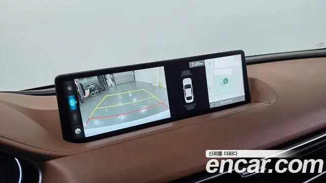 Genesis Electrified G80 2023 — Photo 14/20