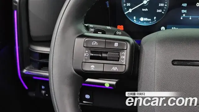 Hyundai Santa Fe 2025 — Photo 17/20