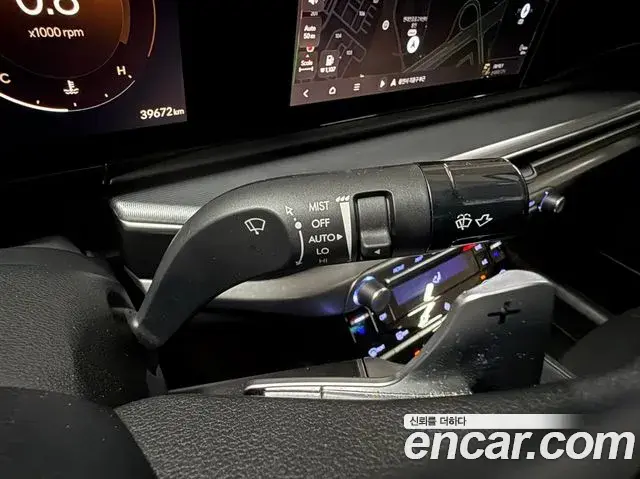 Hyundai Grandeur 2023 — Photo 8/20