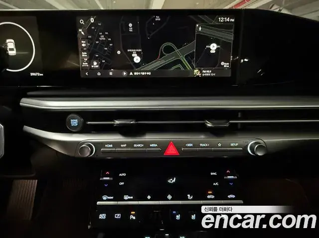 Hyundai Grandeur 2023 — Photo 14/20