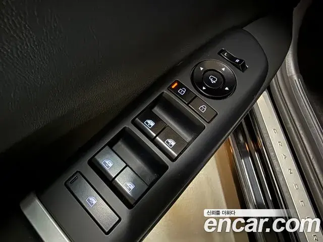 Hyundai Grandeur 2023 — Photo 20/20