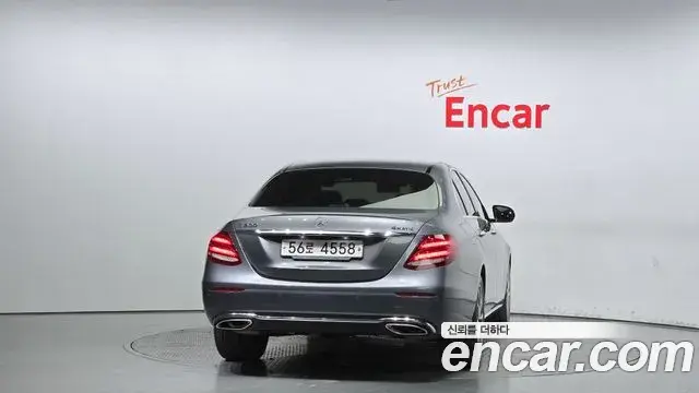 Mercedes-Benz E-Class 2019 — Фото 4/20