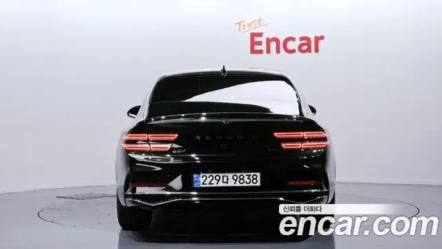 Genesis G80 2024 — Şəkil 18/20