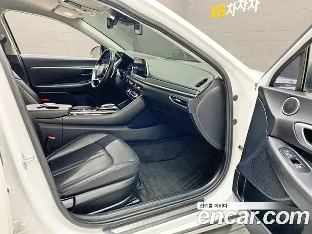 Hyundai Sonata Hybrid 2019 — ფოტო 5/20