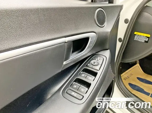 Hyundai Sonata Hybrid 2019 — ფოტო 19/20