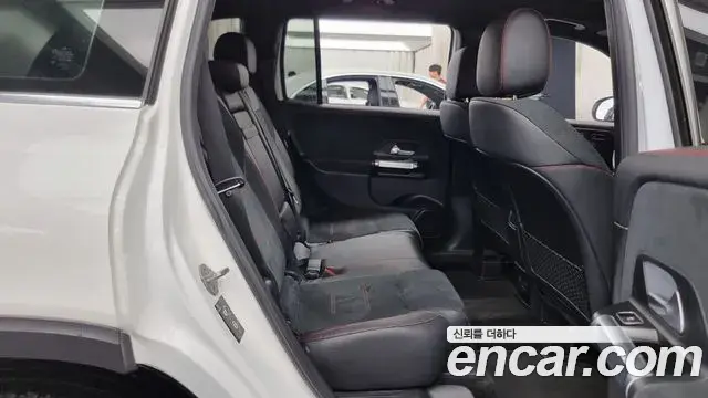 Mercedes-Benz GLB-Class 2021 — Şəkil 12/20