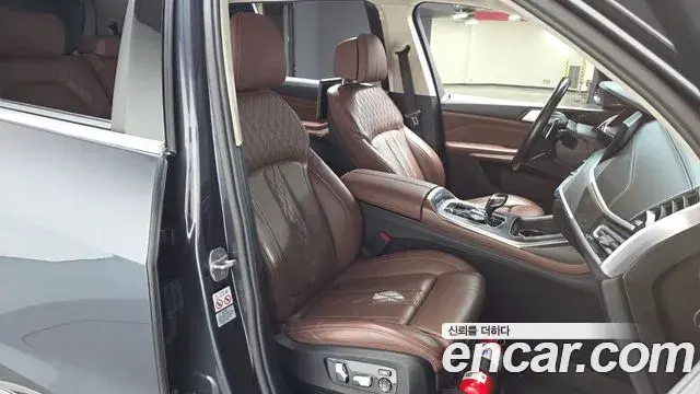 BMW X7 2020 — Photo 10/20