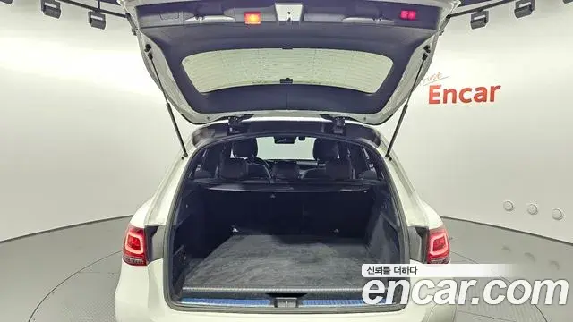 Mercedes-Benz GLC-Class 2021 — Photo 20/20