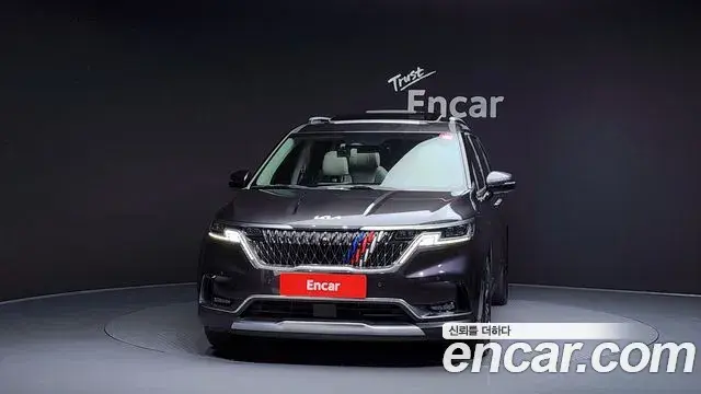 Kia Carnival 2021 — Фото 3/20