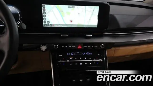 Kia Carnival 2022 — Фото 14/20