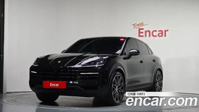 Porsche Cayenne 2023 — Photo 1/20