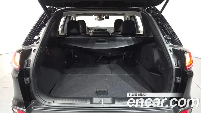 Jeep Cherokee, 2021