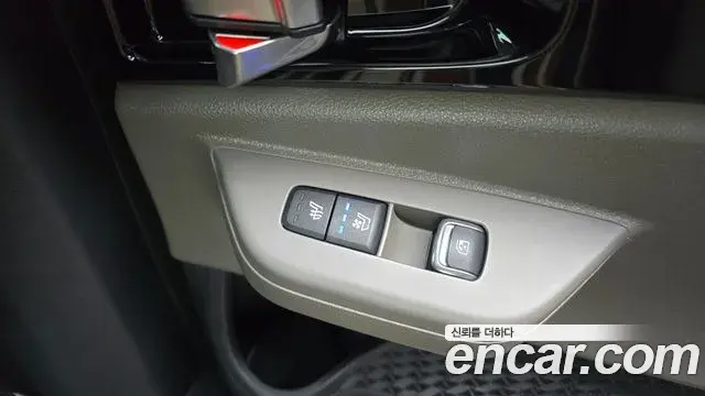 Kia Carnival 2024 — Şəkil 19/20