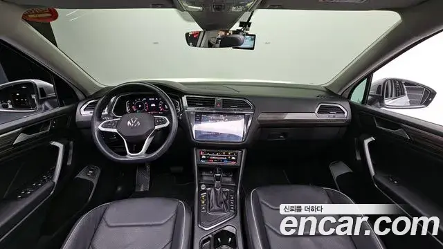 Volkswagen Tiguan Allspace 2022 — Şəkil 18/20