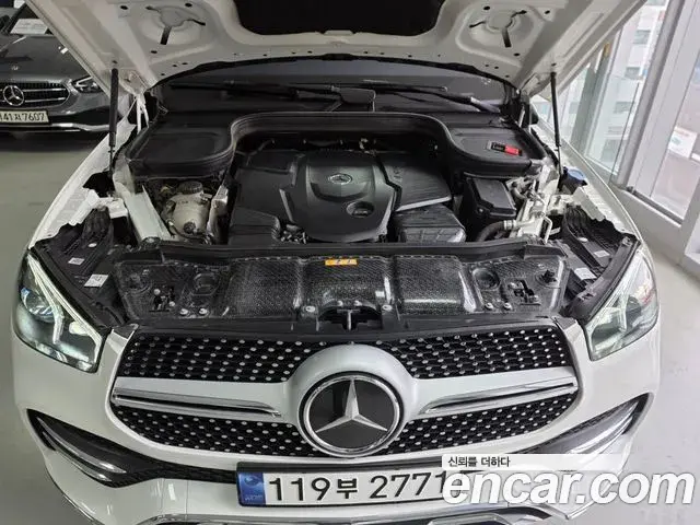 Mercedes-Benz GLE-Class 2023 — Şəkil 5/17