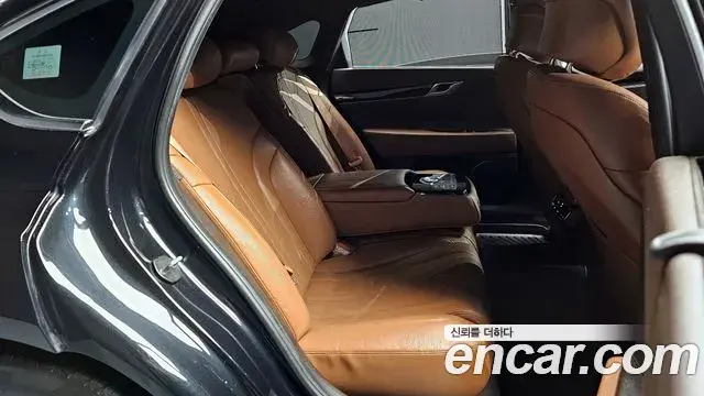 Genesis Electrified G80 2021 — Photo 12/20