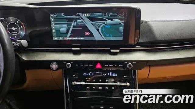 Kia Carnival 2021 — Şəkil 14/20