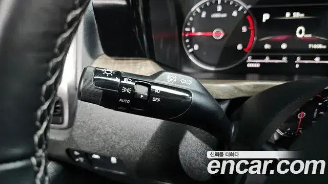 Kia Sorento 2021 — Photo 15/20