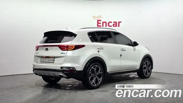 Kia Sportage The Bold 2020 — Şəkil 17/20