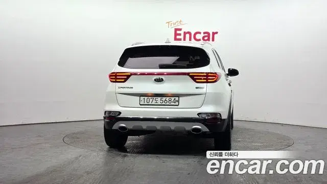 Kia Sportage The Bold 2020 — Şəkil 8/20