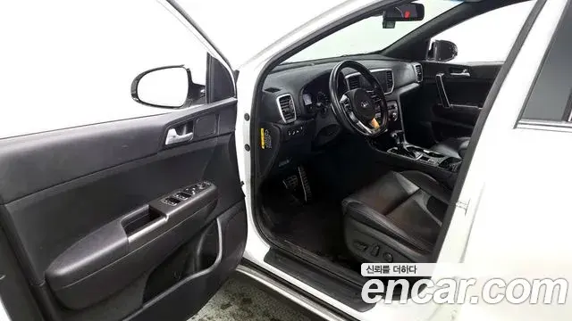 Kia Sportage The Bold 2020 — Şəkil 10/20