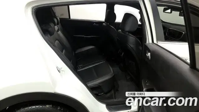 Kia Sportage The Bold 2020 — Şəkil 16/20