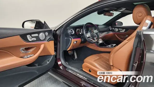 Mercedes-Benz E-Class 2019 — Фото 9/20