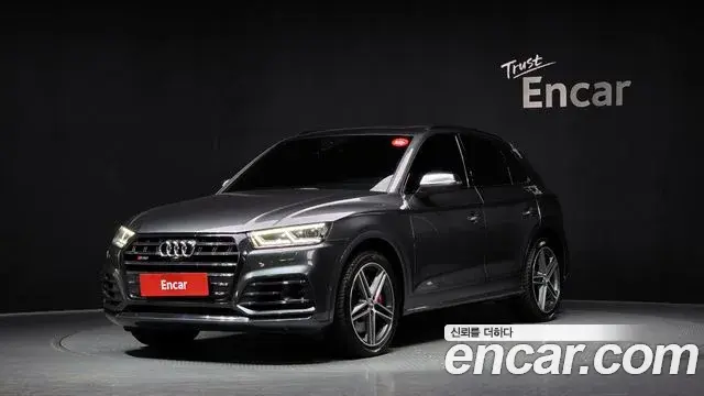 Audi Q5 2020 — Photo 20/20