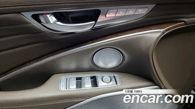 Kia The K9 2018 — ფოტო 17/20