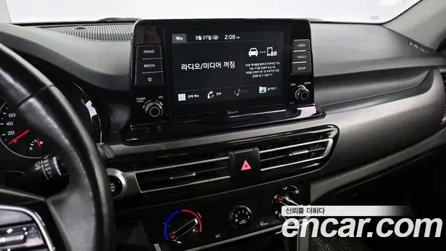 Kia Seltos 2019 — ფოტო 4/20