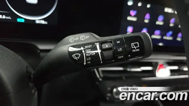 Kia Niro 2025 — Photo 14/31