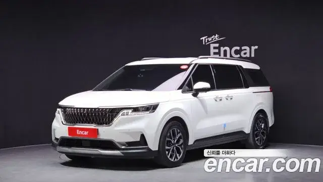 Kia Carnival 2022 — Фото 1/20